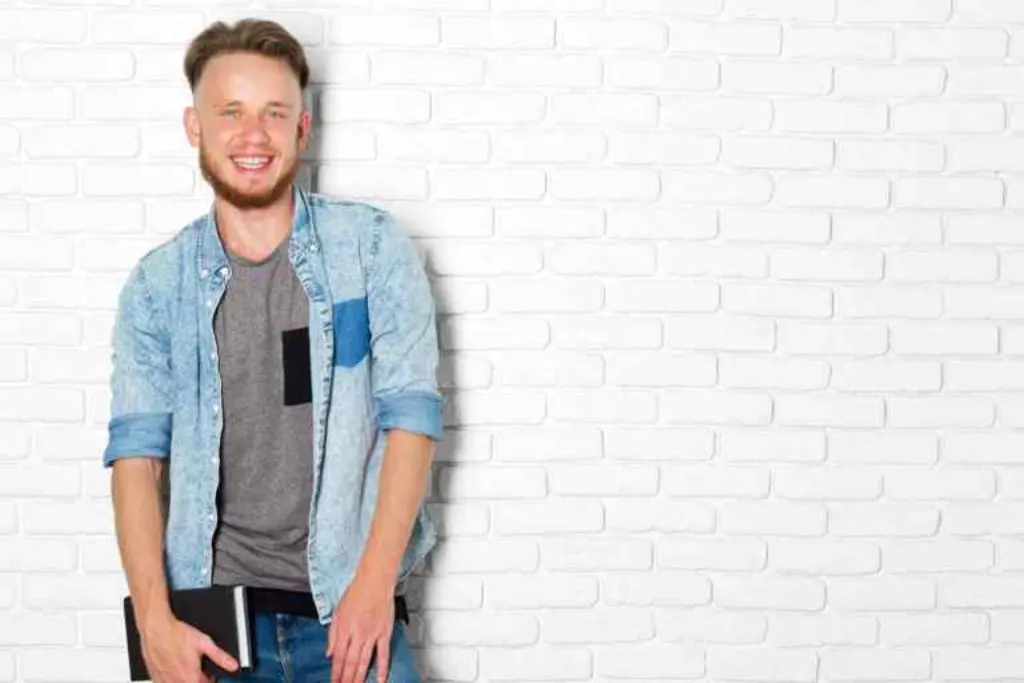 Discover how using Instagram Featured Stories can transform your online experience!